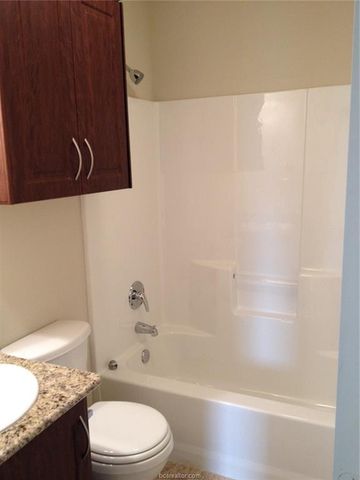 5247 Sagewood Drive, College Station, TX 77845