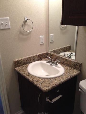 5247 Sagewood Drive, College Station, TX 77845