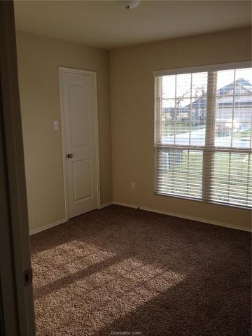 5247 Sagewood Drive, College Station, TX 77845