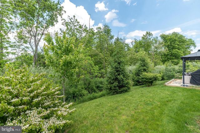 11 TERN CT, Bechtelsville, PA 19505