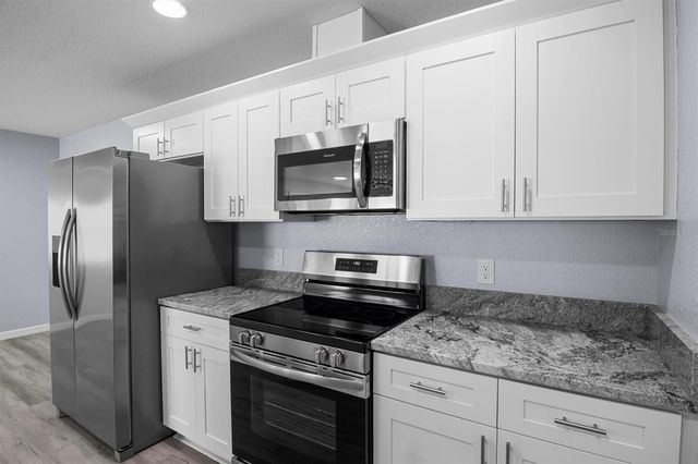 4078 OAK LOOP, Mulberry, FL 33860