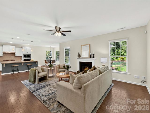 12613 Longford Crossing Place, Huntersville, NC 28078