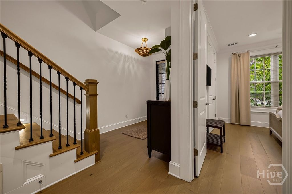 Image 20 of property listing at 441 Port Street, Savannah, GA 31401