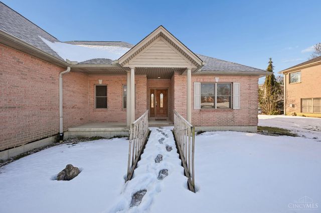 3213 Robina Lane, Ross Twp, OH 45013