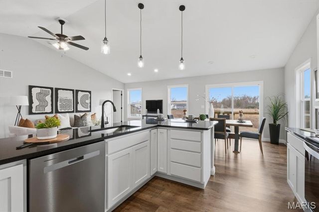 314 Katie Lynn Drive, Wentzville, MO 63385