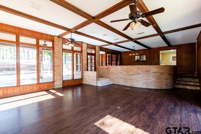 15458 State Hwy 110 S, Whitehouse, TX 75791