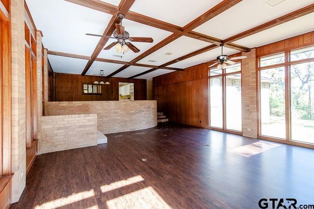 15458 State Hwy 110 S, Whitehouse, TX 75791