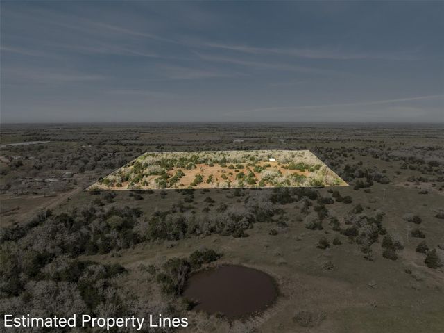 6735 Old Smithville Road, Flatonia, TX 78941