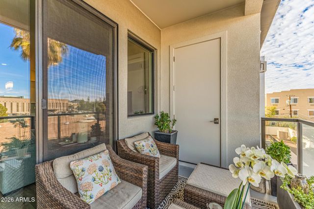 7300 E EARLL Drive 3020, Scottsdale, AZ 85251