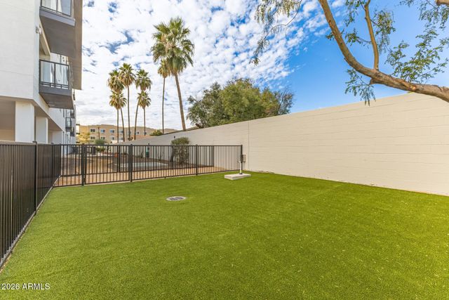 7300 E EARLL Drive 3020, Scottsdale, AZ 85251