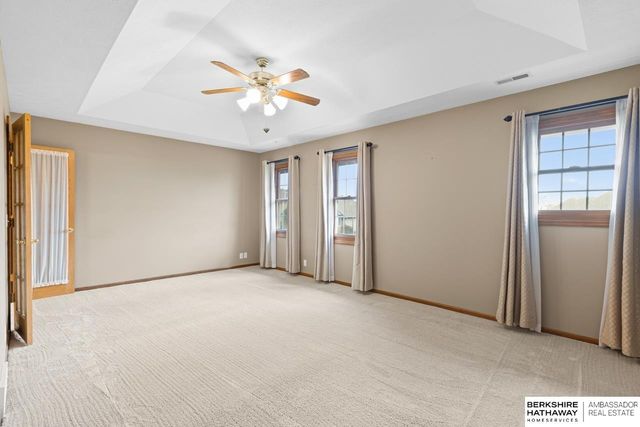 6412 N 102nd Avenue, Omaha, NE 68134
