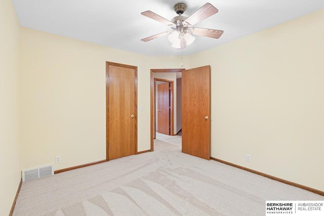 6412 N 102nd Avenue, Omaha, NE 68134