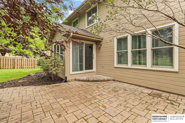 6412 N 102nd Avenue, Omaha, NE 68134