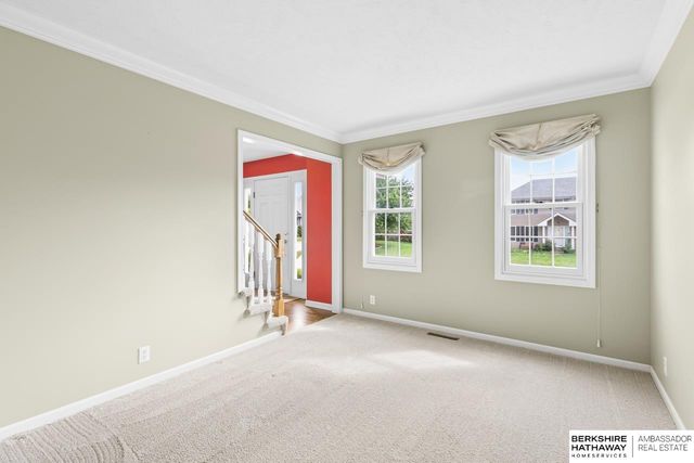 6412 N 102nd Avenue, Omaha, NE 68134