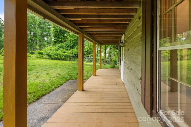 2235 NC 126 Highway, Morganton, NC 28655