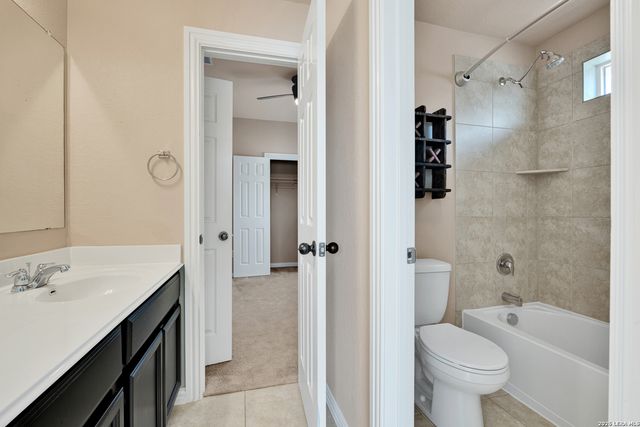 3303 Cherokee Cv, San Antonio, TX 78253