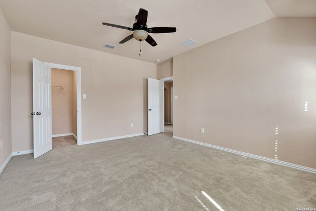 3303 Cherokee Cv, San Antonio, TX 78253