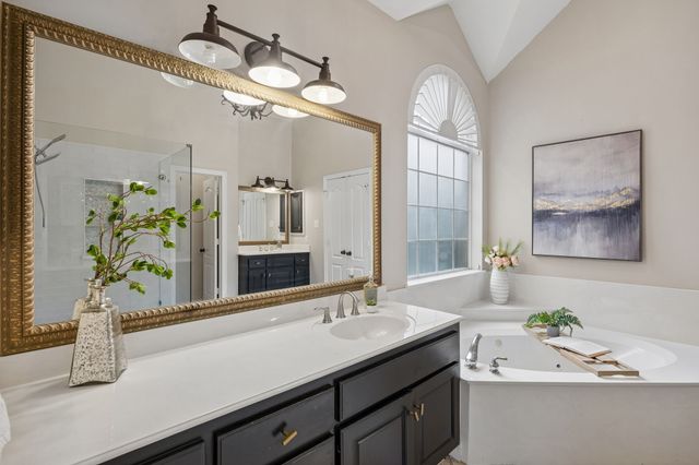 1760 Wind Hill Road, Rockwall, TX 75087