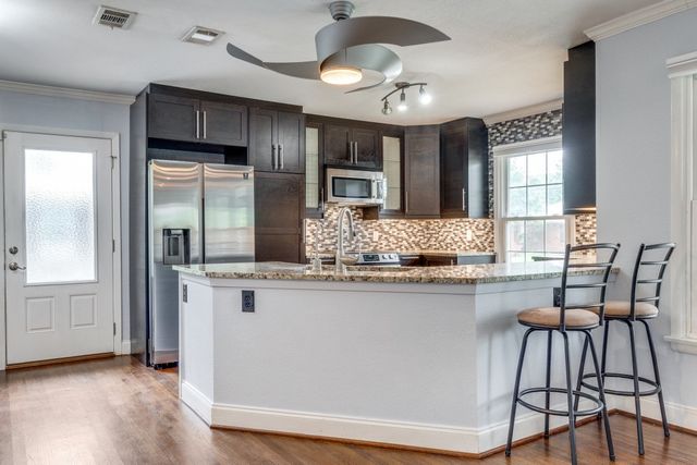 9522 Ash Creek Drive, Dallas, TX 75228