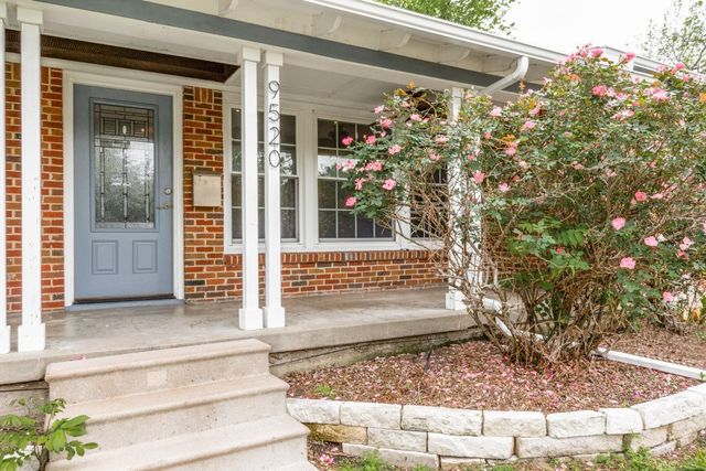 9522 Ash Creek Drive, Dallas, TX 75228