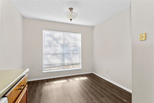 1122 Glen Creek Drive, Mansfield, TX 76063