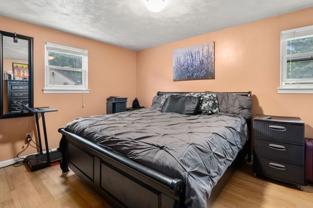 17 Louis Ln 17, Randolph, MA 02368