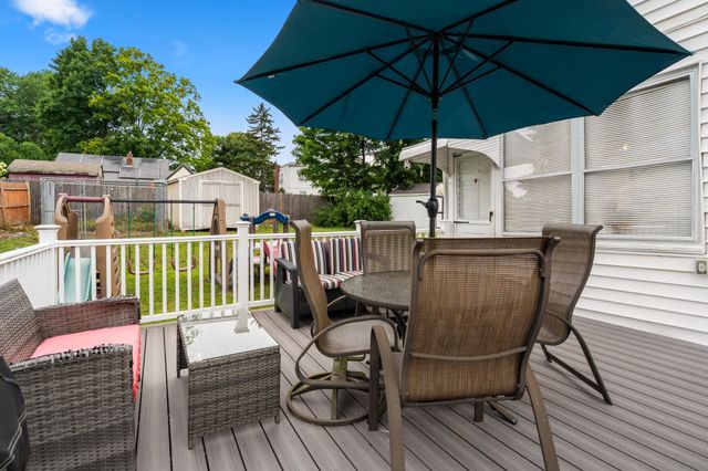 17 Louis Ln 17, Randolph, MA 02368