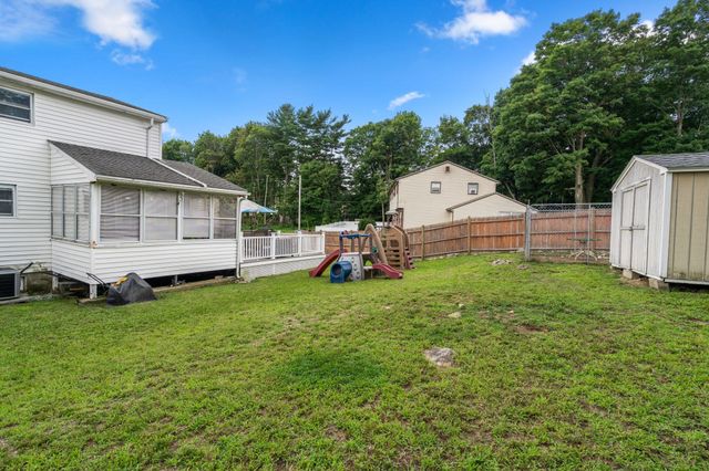 17 Louis Ln 17, Randolph, MA 02368