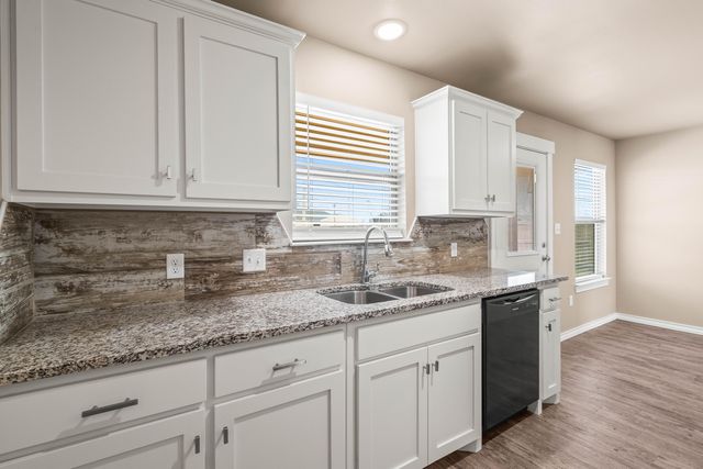 4212 E 64th Street, Lubbock, TX 79403