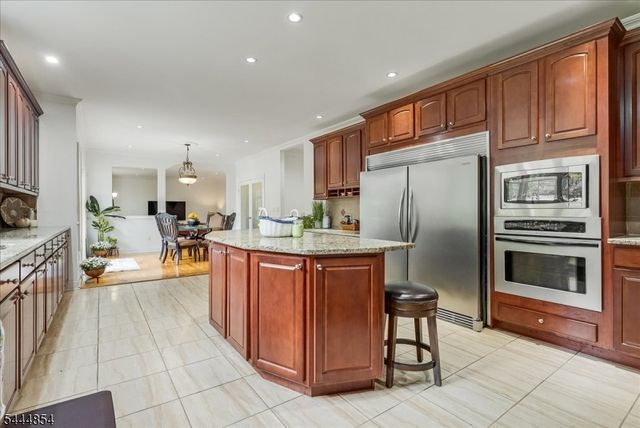 710 Plainfield Ave, Berkeley Heights Twp., NJ 07922