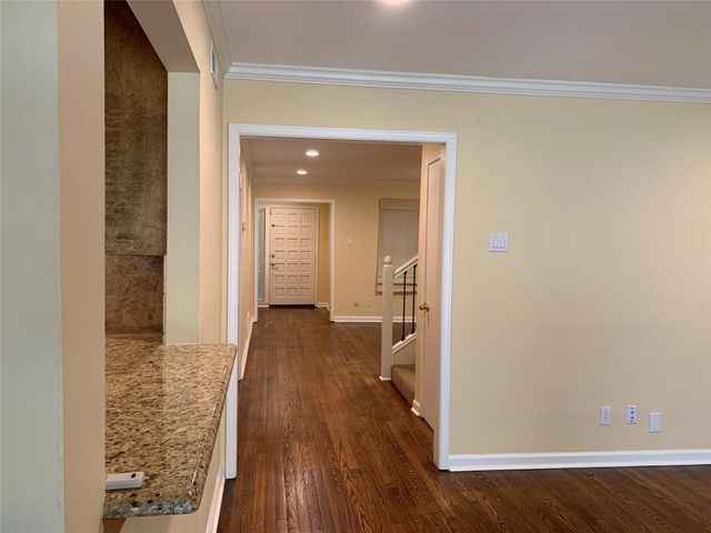 6949 Helsem Way 131, Dallas, TX 75230