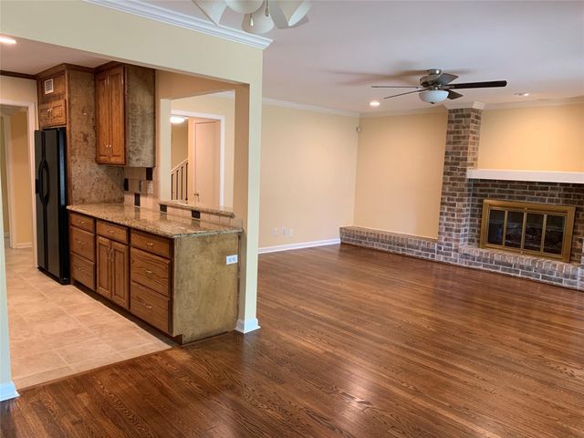 6949 Helsem Way 131, Dallas, TX 75230