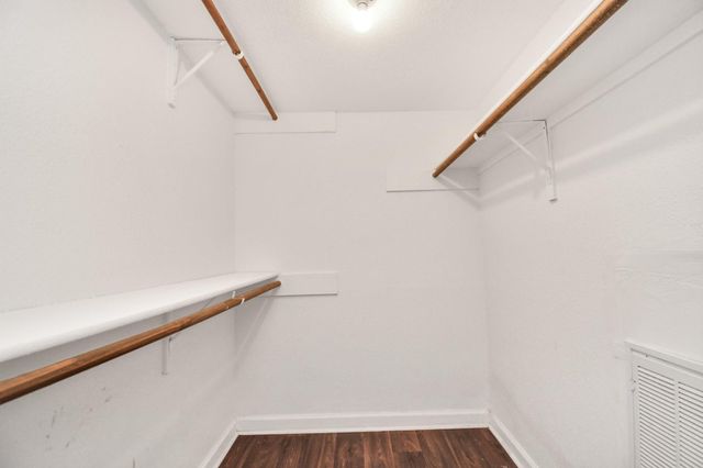 7400 Bellerive Drive 1505, Houston, TX 77036