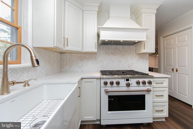 3 ALDWORTH CT, Medford, NJ 08055