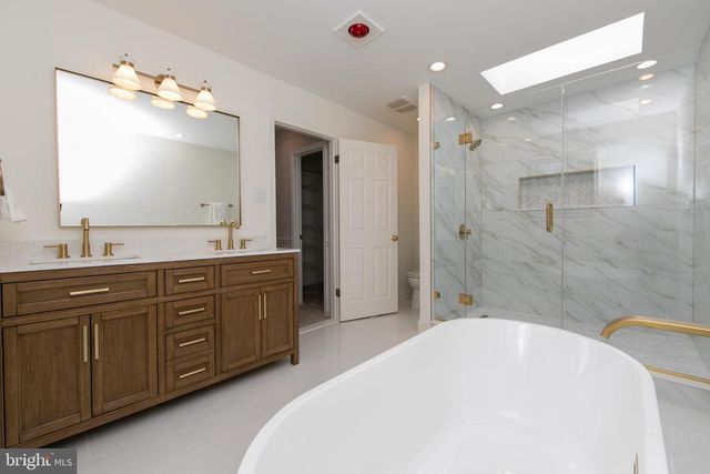 3 ALDWORTH CT, Medford, NJ 08055