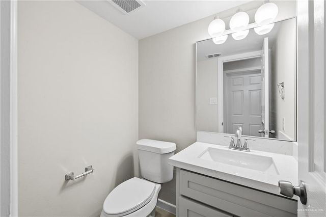 7500 N 19th Street, Mcallen, TX 78504