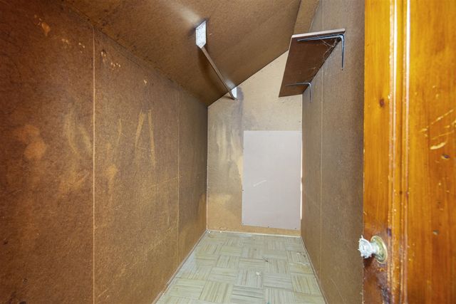 13405 Corbett Avenue, Detroit, MI 48213