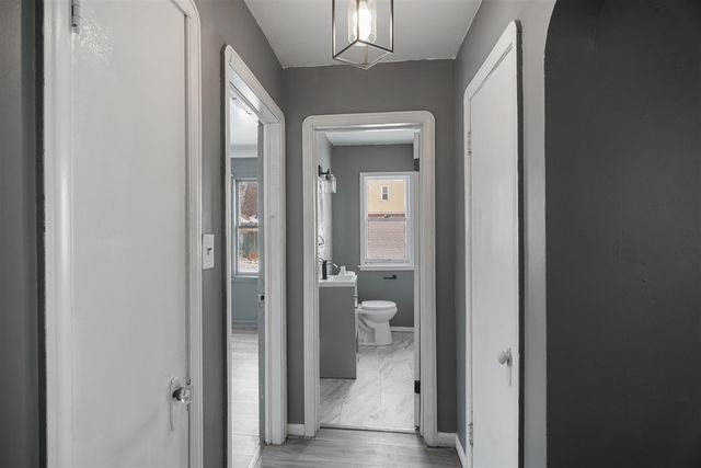 13405 Corbett Avenue, Detroit, MI 48213