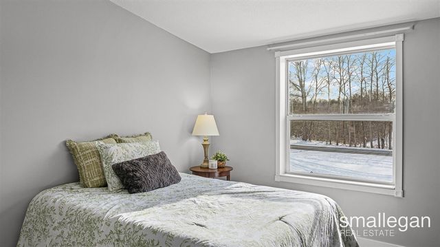 5393 15 Mile Road, Cedar Springs, MI 49319