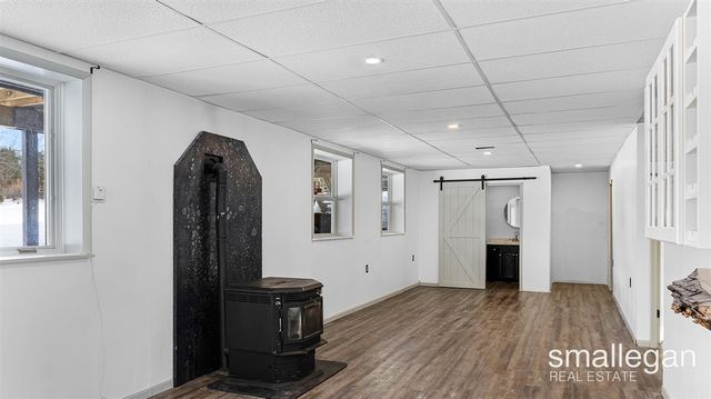 5393 15 Mile Road, Cedar Springs, MI 49319