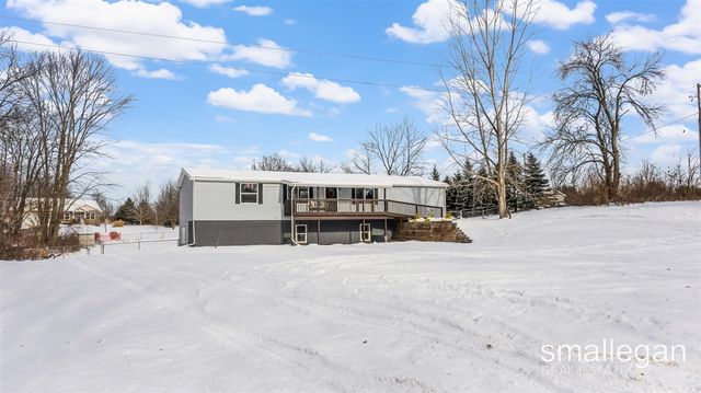 5393 15 Mile Road, Cedar Springs, MI 49319