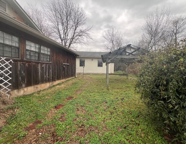 1201 E Main Street, Mountain View, AR 72560