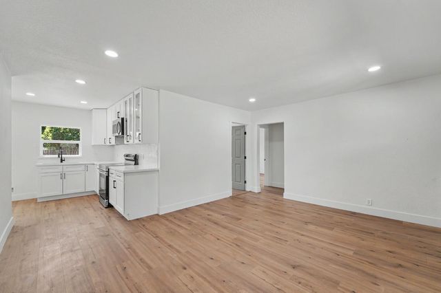 3621 San Mateo Ave, Stockton, CA 95204