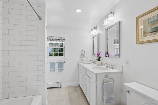 6 6th Place, Garden City, NY 11530