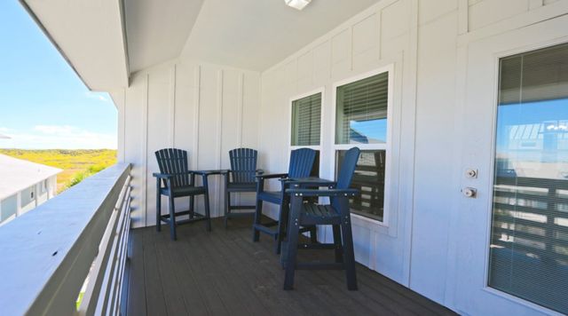 3087 S 11th St 400, Port Aransas, TX 78373