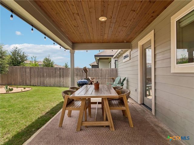 890 Casetta Trail 9, New Braunfels, TX 78130