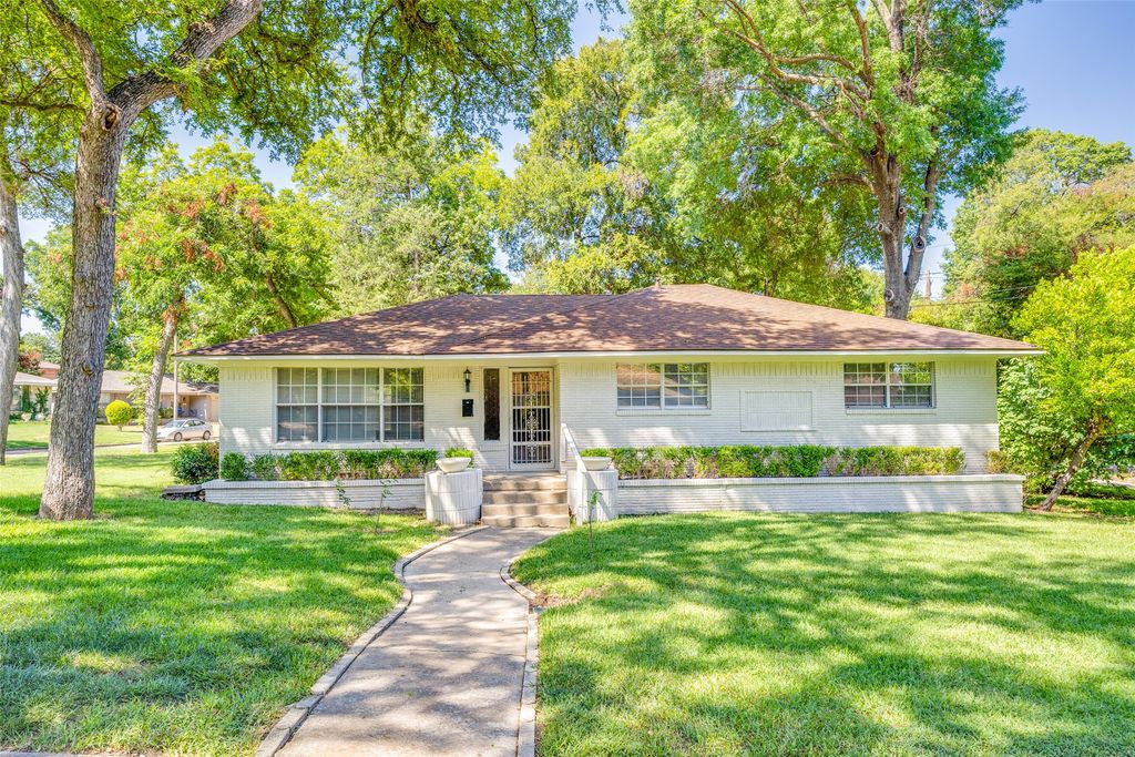 545 Hillvale Drive, Dallas, TX 75241