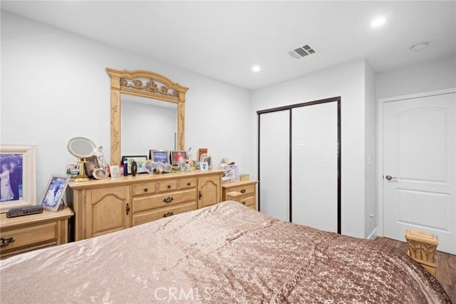 8600 Bluffdale Drive, Sun Valley (los Angeles), CA 91352