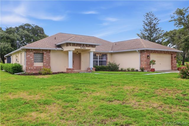 3741 W Giraffe Drive, Dunnellon, FL 34433