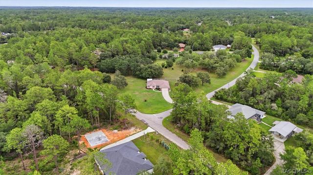 3741 W Giraffe Drive, Dunnellon, FL 34433